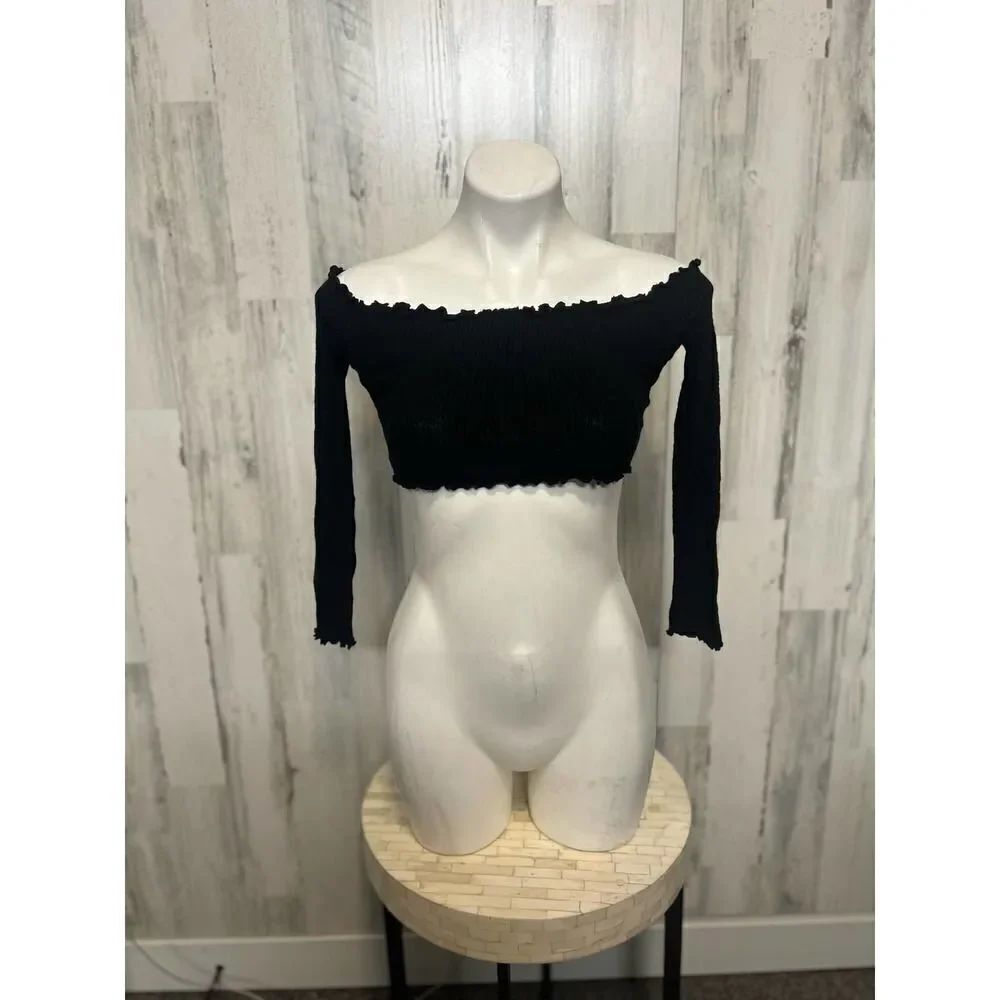 Akira crop top